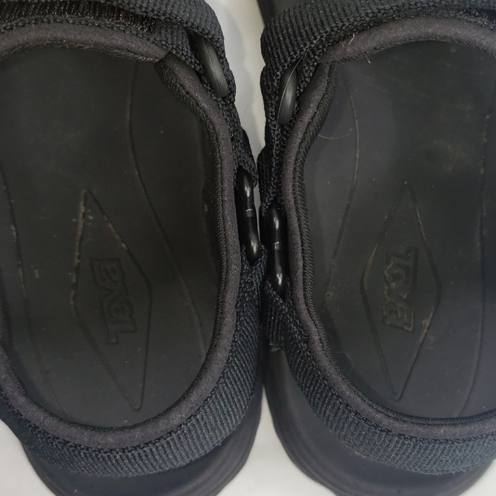 Teva Sandals - Picture 4 of 8